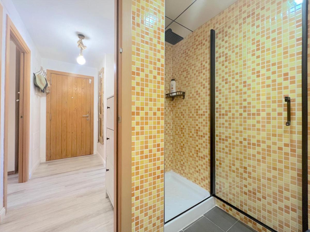 Coma-Ruga Beach Apartment Таррагона Экстерьер фото