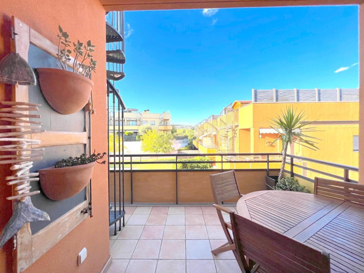 Coma-Ruga Beach Apartment Таррагона Экстерьер фото